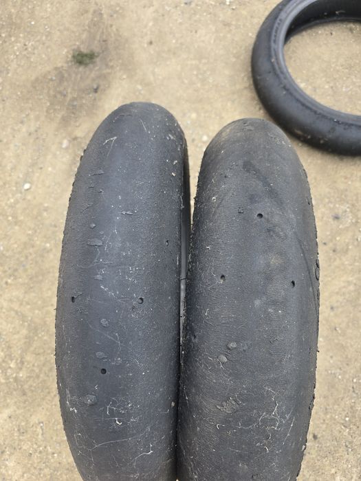 Сликове пирели, дънлоп, бриджстоун Pirelli, dunlop, bridgestone 120/70