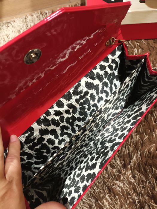 Чанта и обувки с ток