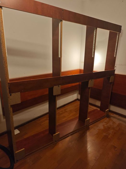 Pat 200/180 sau pat + șifonier