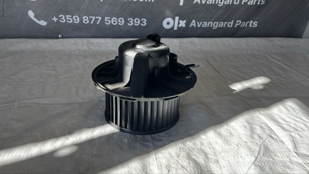 Volkswagen Touran 2003- вентилатор парно