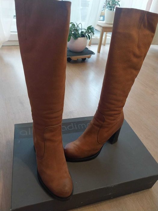 cizme piele, toc 9cm - nr 41, 90lei