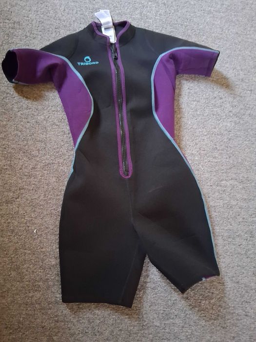 Дамски неопренов костюм S