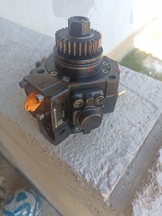 Pompa Injectie Bosch 0445010250 Renault 1.6 dci