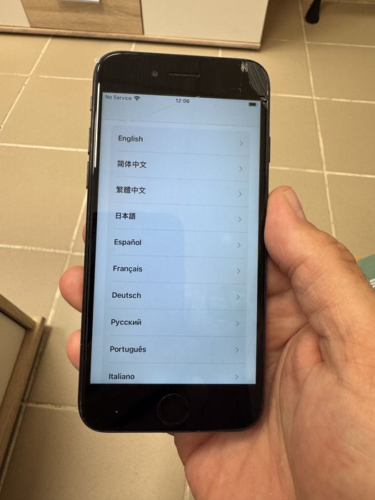 iPhone 7 32gb - с дефект