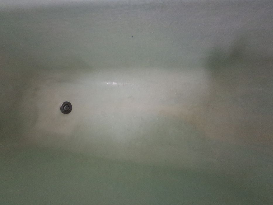 Продам чугунную ванну