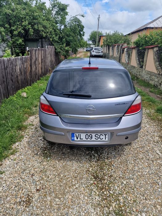 OPEL Astra 2005 — imagine 5