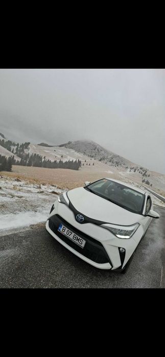 Toyota Chr 2023 intretinuta obsesiv