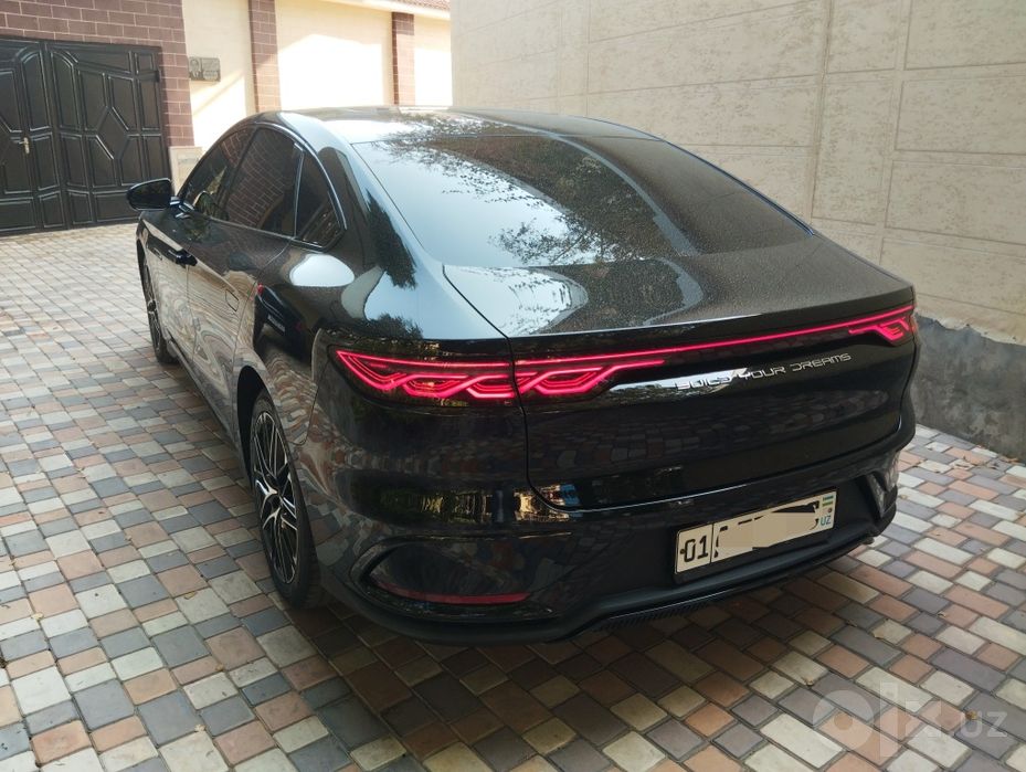 BYD HAN EV 2024 сотилади