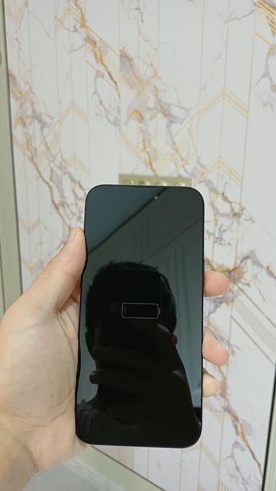 Iphone 16. Фальшиви