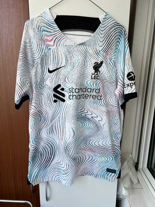 Tricou superb Liverpool nike original