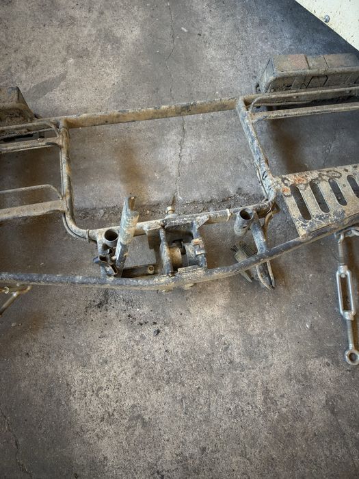 Клетка за кучета за кола