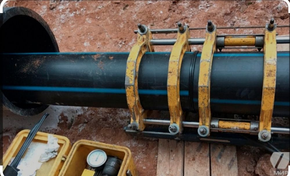 Производим пайку полиэтеленовых труб