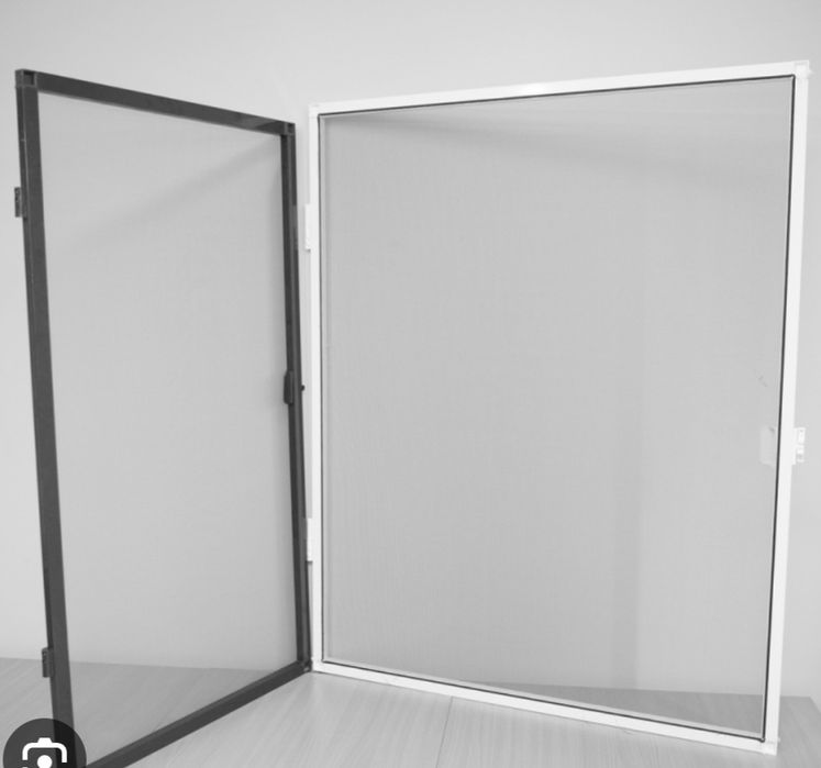 Comanda Plase insecte