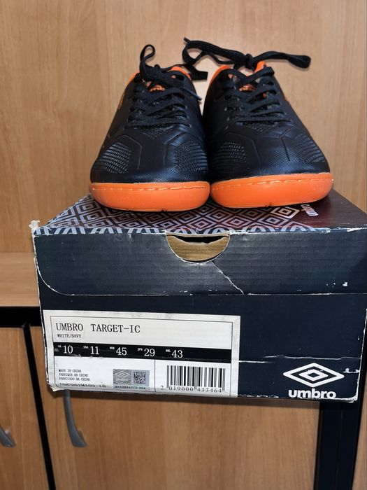 Мъжки футболни обувки Umbro target-ic