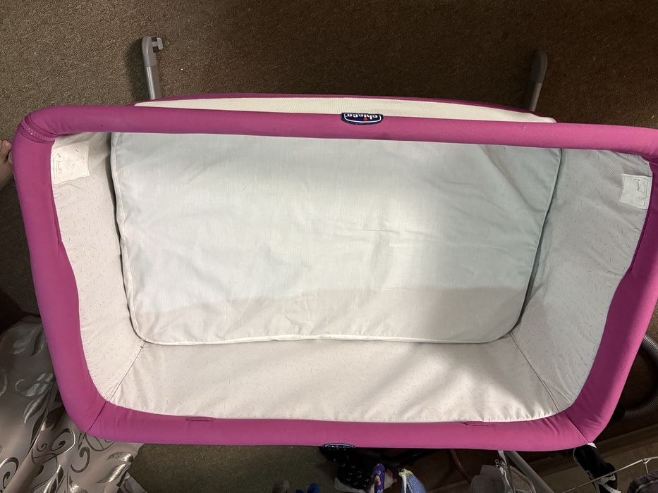 Детская кроватка Chicco приставная