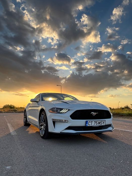 FORD Mustang 2018 — imagine 3
