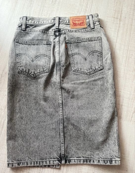 Fusta Levi’s bumbac 100%