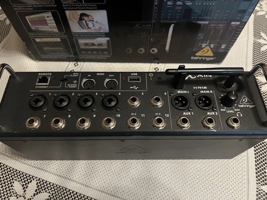 Mixer digital Behringer x-air 12