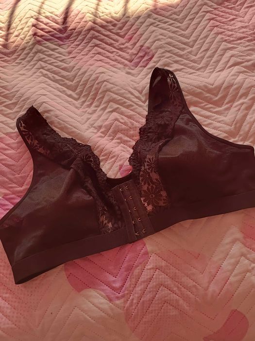 големи размери сутиени 2 бр