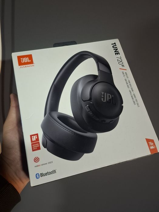 JBL Tune 720BT почти новые, полный комплект