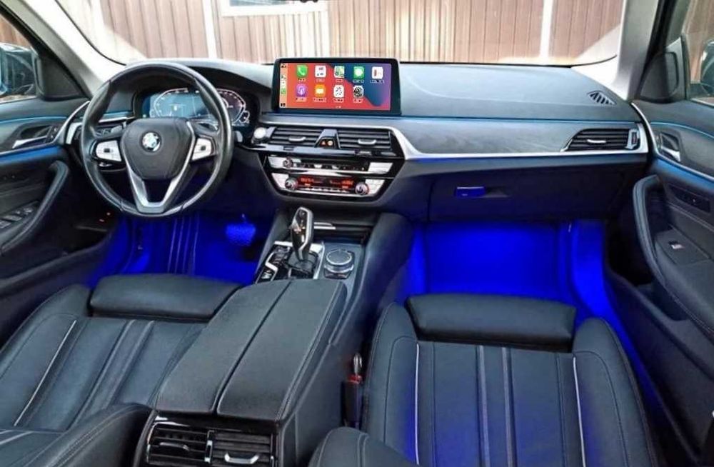BMW Seria 5 530e G30 Facelift 292cp Faruri FULL LED