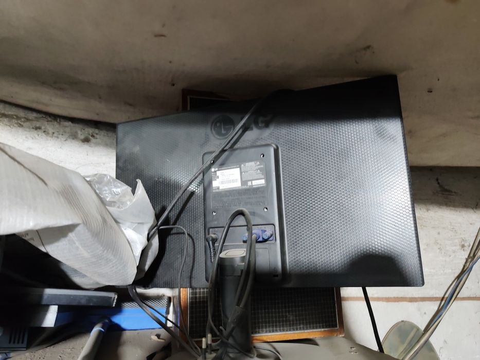 Монитор lg 19m35a