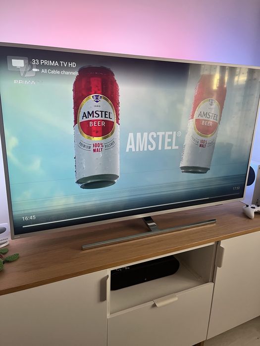 Philips one Ambilight 146cm