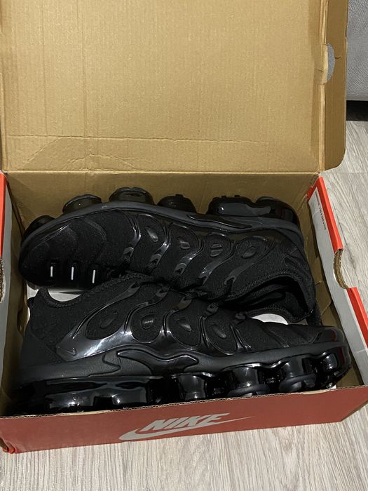 Nike Air VaporMax Plus 44 Black