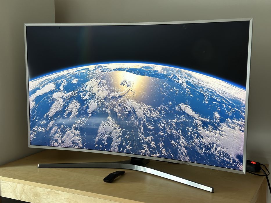 OFERTA! 600 LEI TV Samsung Smart Tv 49inch!