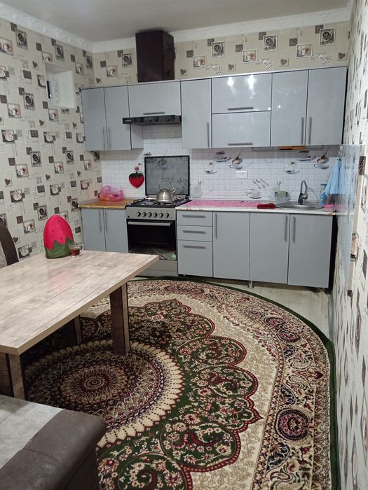 Ховли уй сотилади. 3 сотик