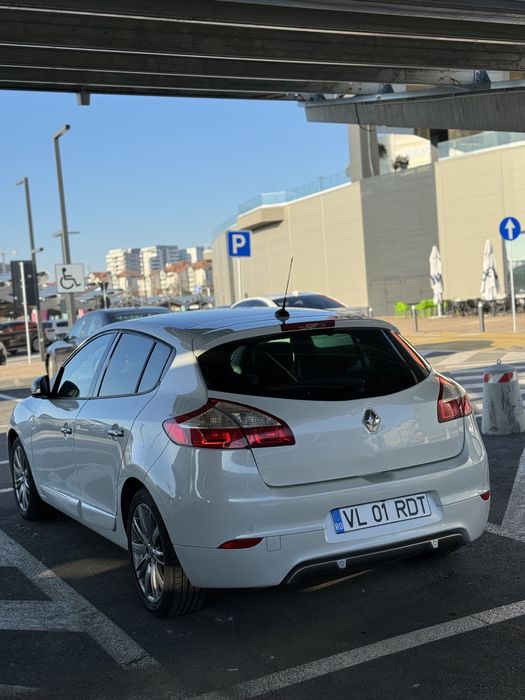 Renault Megane 3 GT-line/Alb perlat/Lane Assist/Bixenon/Panoramic/Bose