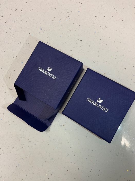 Оригинално Swarovski колие