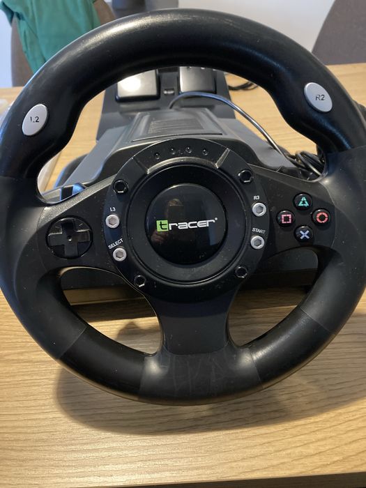 PS3 конзола с волан