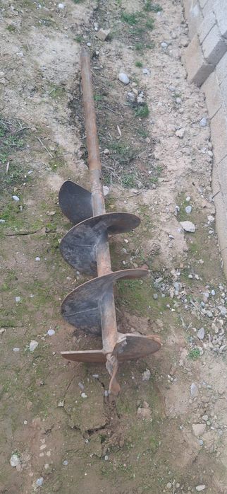 Мотобур бензиновый STIHL BT 360