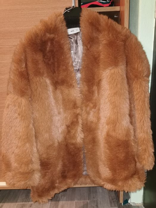 Haina de blană mango