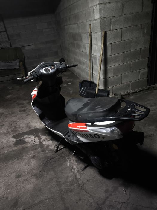 Продам м8 мопетт