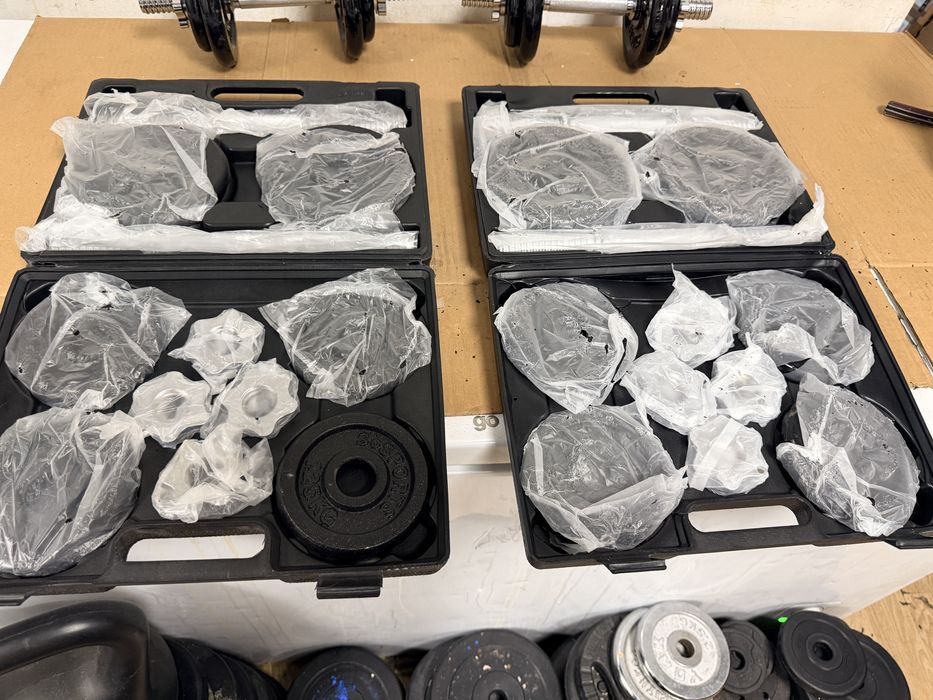 Gantere Reglabile noi cu geanta set 20 kg noi Germany pret 250 lei, am si mai mari