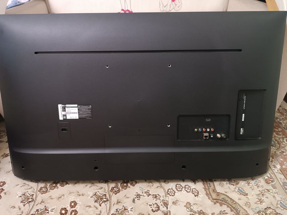 Телевизор LG 2021 Смарт ТВ 43".