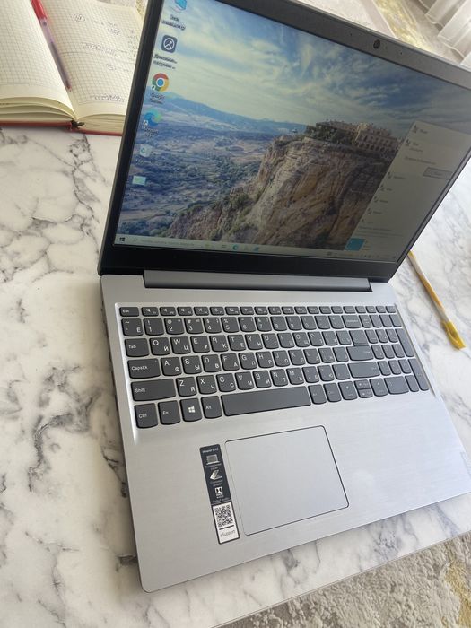 Офистик Lenovo сост новом