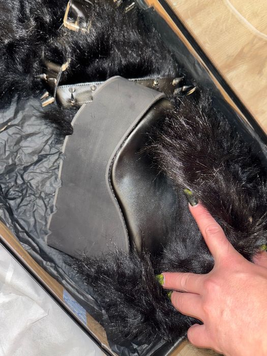 Wild Instincts Faux Fur Boots - Black
WIDOW