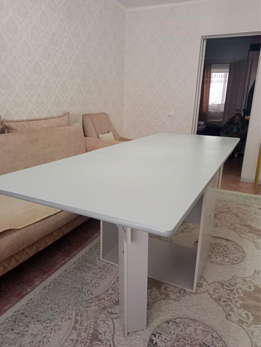 Продам стол тумба б/у 10000