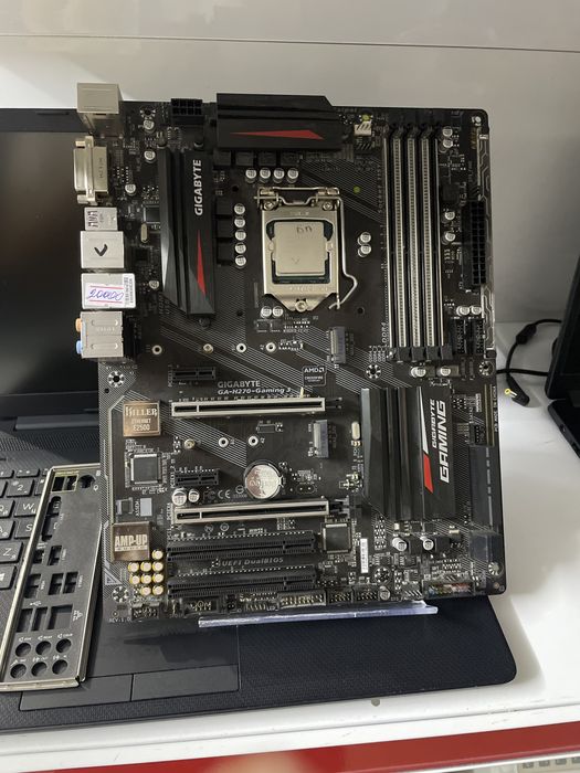 Продам материнскую плату