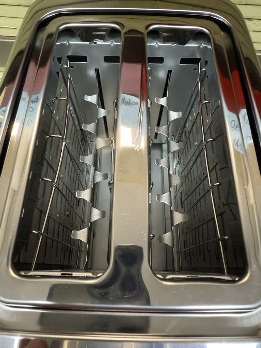 Тостер Russell Hobbs сив