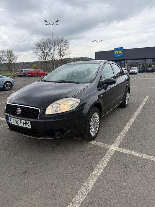 Vând Fiat Linea 2010