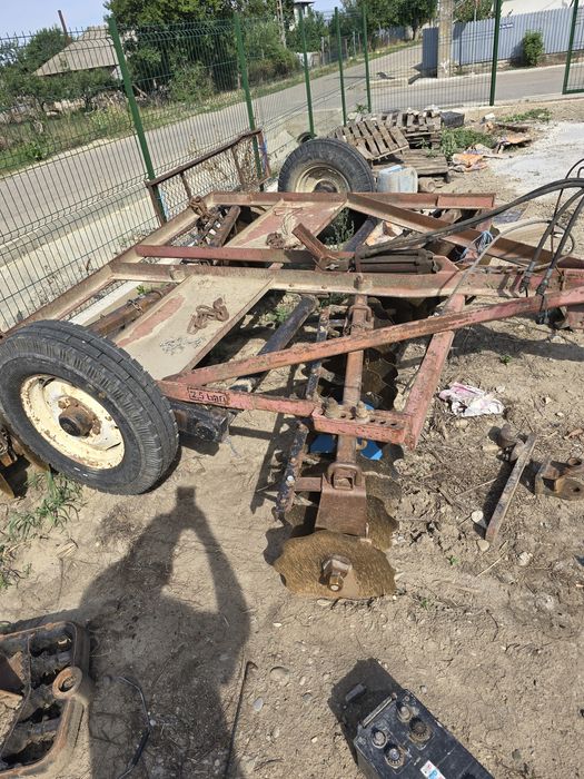 Vând disc și presă/balotieră gallignani model 2500