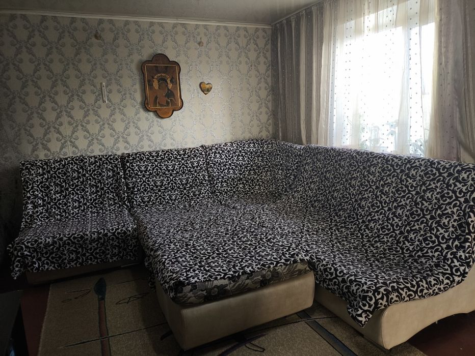 Продам диван б/у