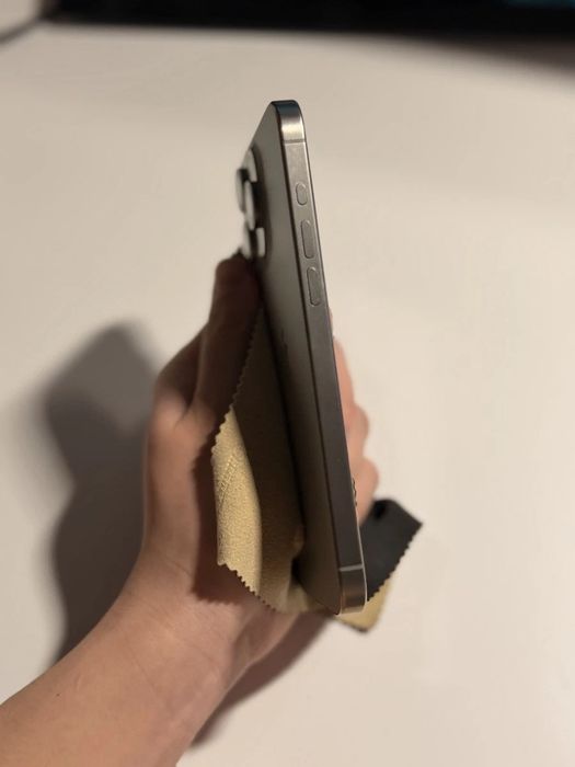 Iphone 15 Pro Pro Max ochilmagan vakum holatda LL/A esim 256 gb