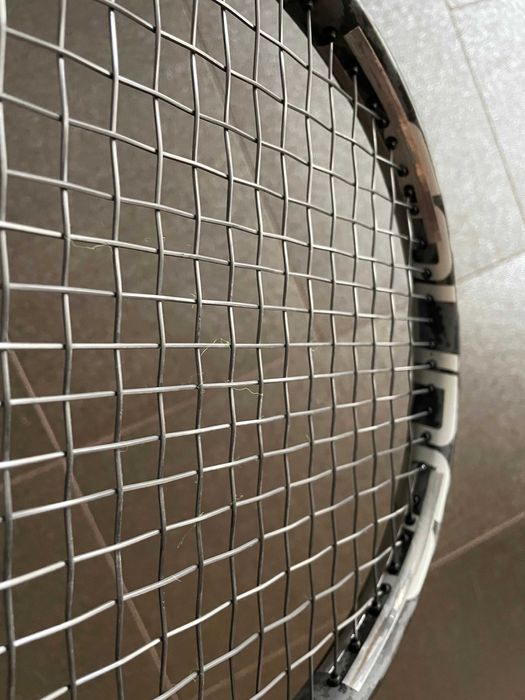 Solinco Blackout V2 300 XTD (грип 4)