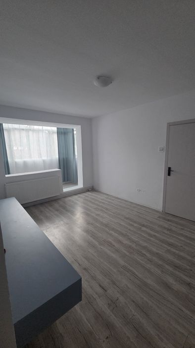 Apartament de vânzare, Electroprecizia 70.000 Euro