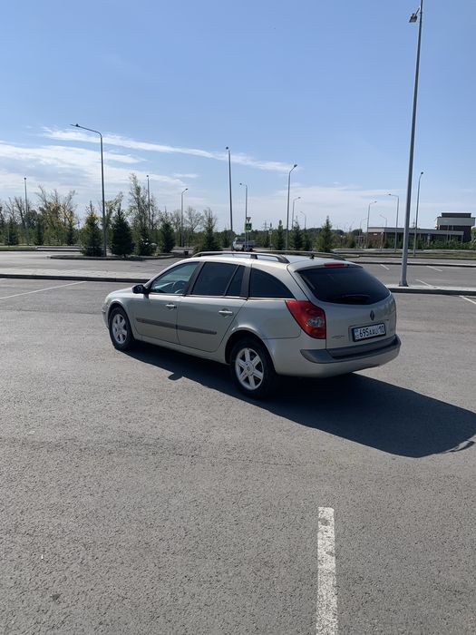 Рено лагуна 2 на полном ходу